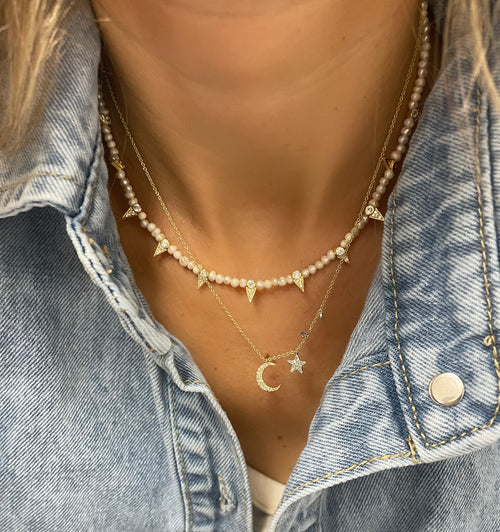 Pearl Bead Necklace with Edge Accent