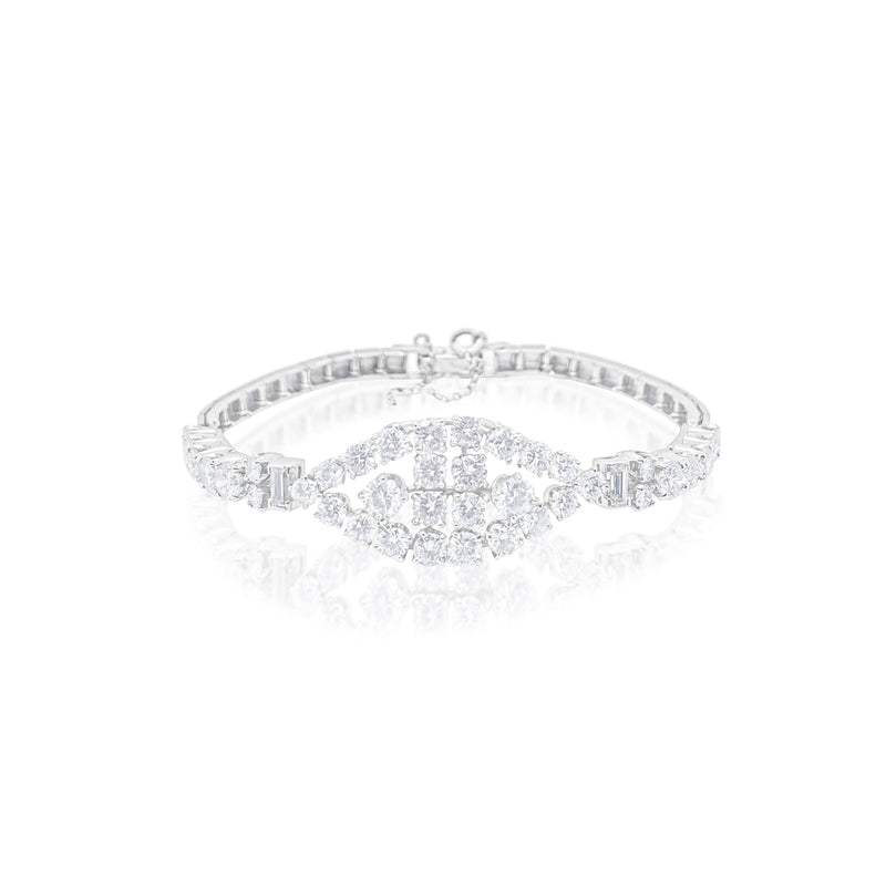 One of a kind 6.5 cts 14k diamond circa 1950