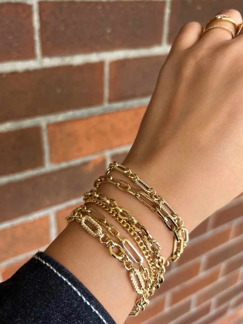 Textured Link Paperclip Bracelet in 14kt Yellow Gold