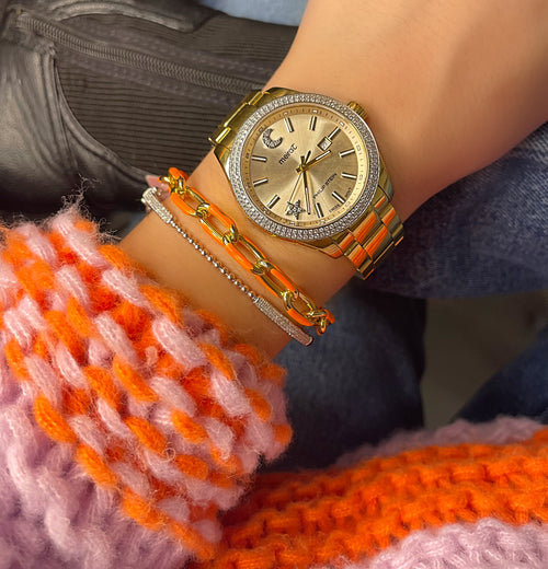 alternating orange paperclip chain bracelet