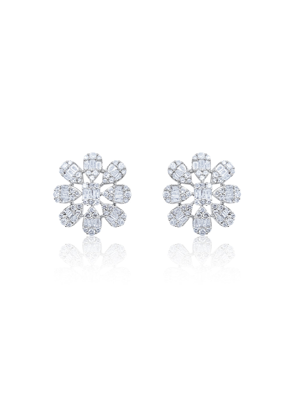 meira White Gold Diamond Flower Earrings ONLINE EXCLUSIVE – Meira